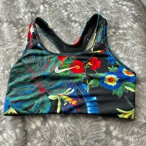 Nike Swoosh Floral-print Mid-impact
Sports Bra
